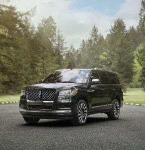 All You Need To Know About The New 2025 Lincoln Navigator